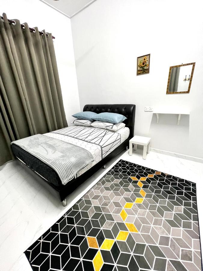 Teratai Homestay 3 Batu Buruk Kuala Terengganu Exterior foto