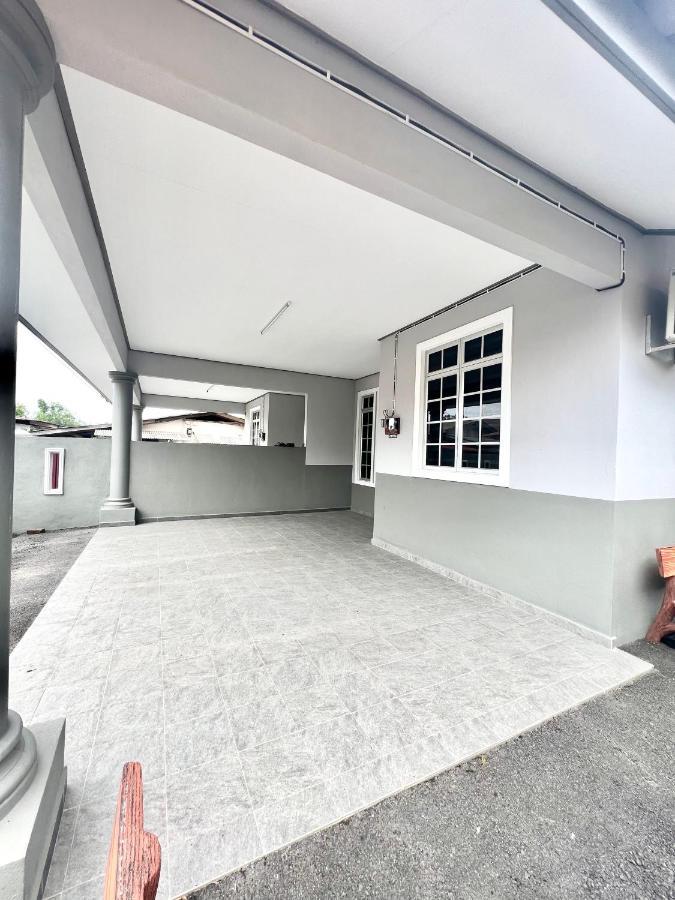Teratai Homestay 3 Batu Buruk Kuala Terengganu Exterior foto
