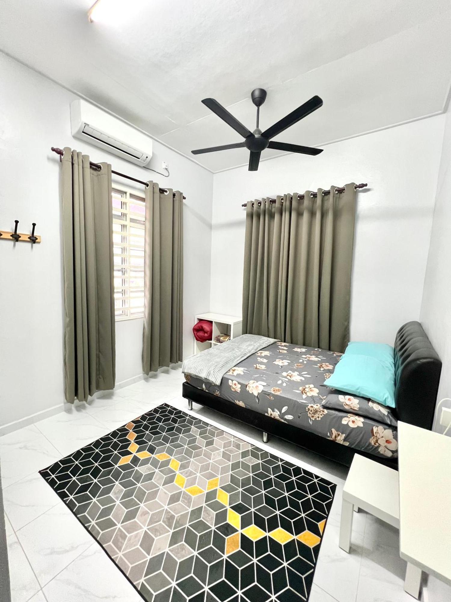 Teratai Homestay 3 Batu Buruk Kuala Terengganu Exterior foto