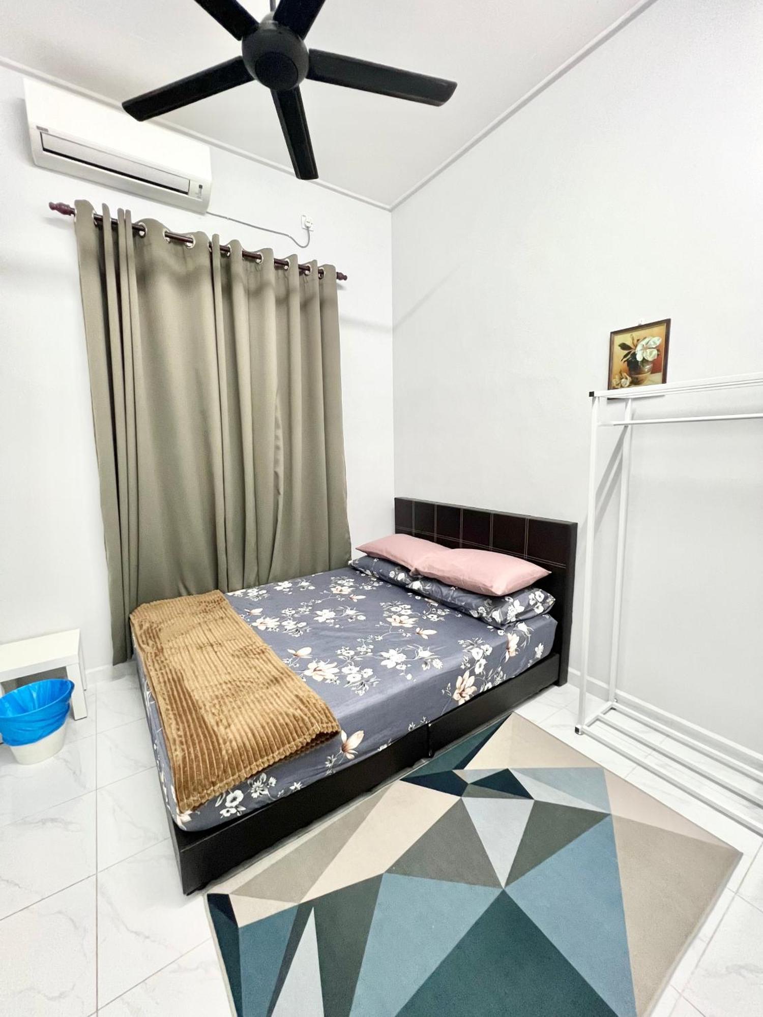 Teratai Homestay 3 Batu Buruk Kuala Terengganu Exterior foto